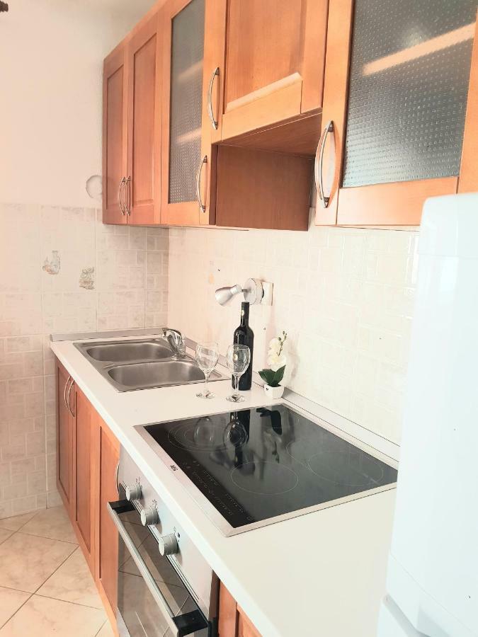 Apartman Perina Trogir Exterior foto