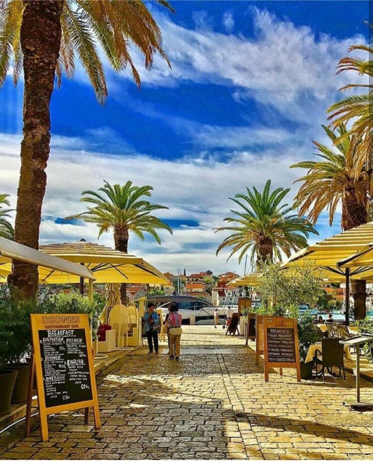 Apartman Perina Trogir Exterior foto