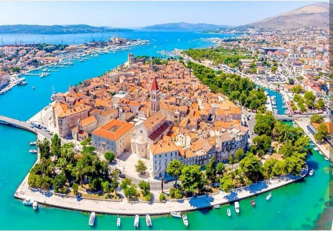 Apartman Perina Trogir Exterior foto